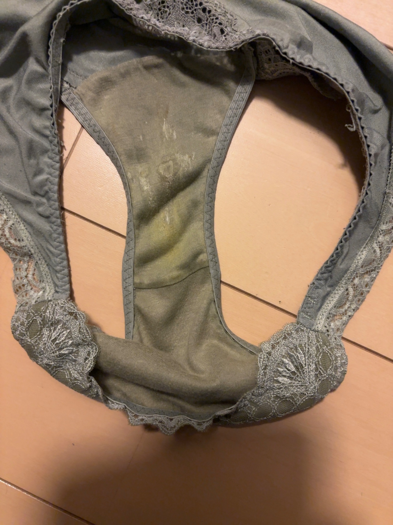 洗濯前の妻のものの画像その3