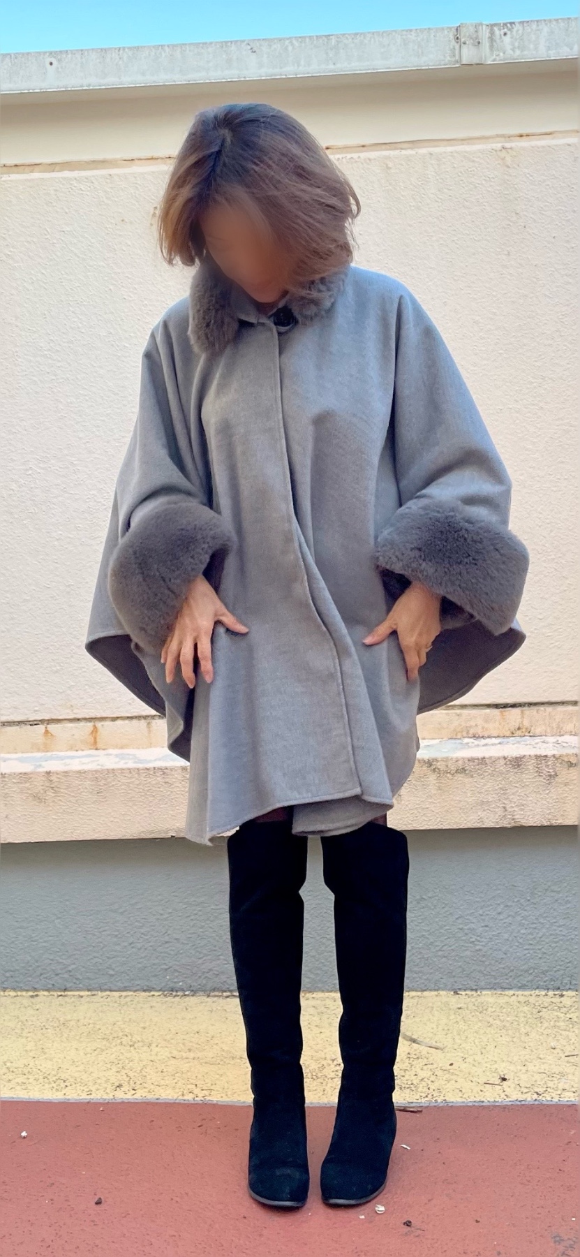 コートの下には…④の画像その1