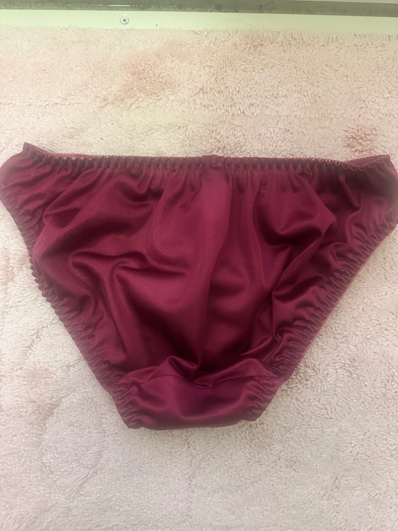 保育士妻のシミバンの画像その3