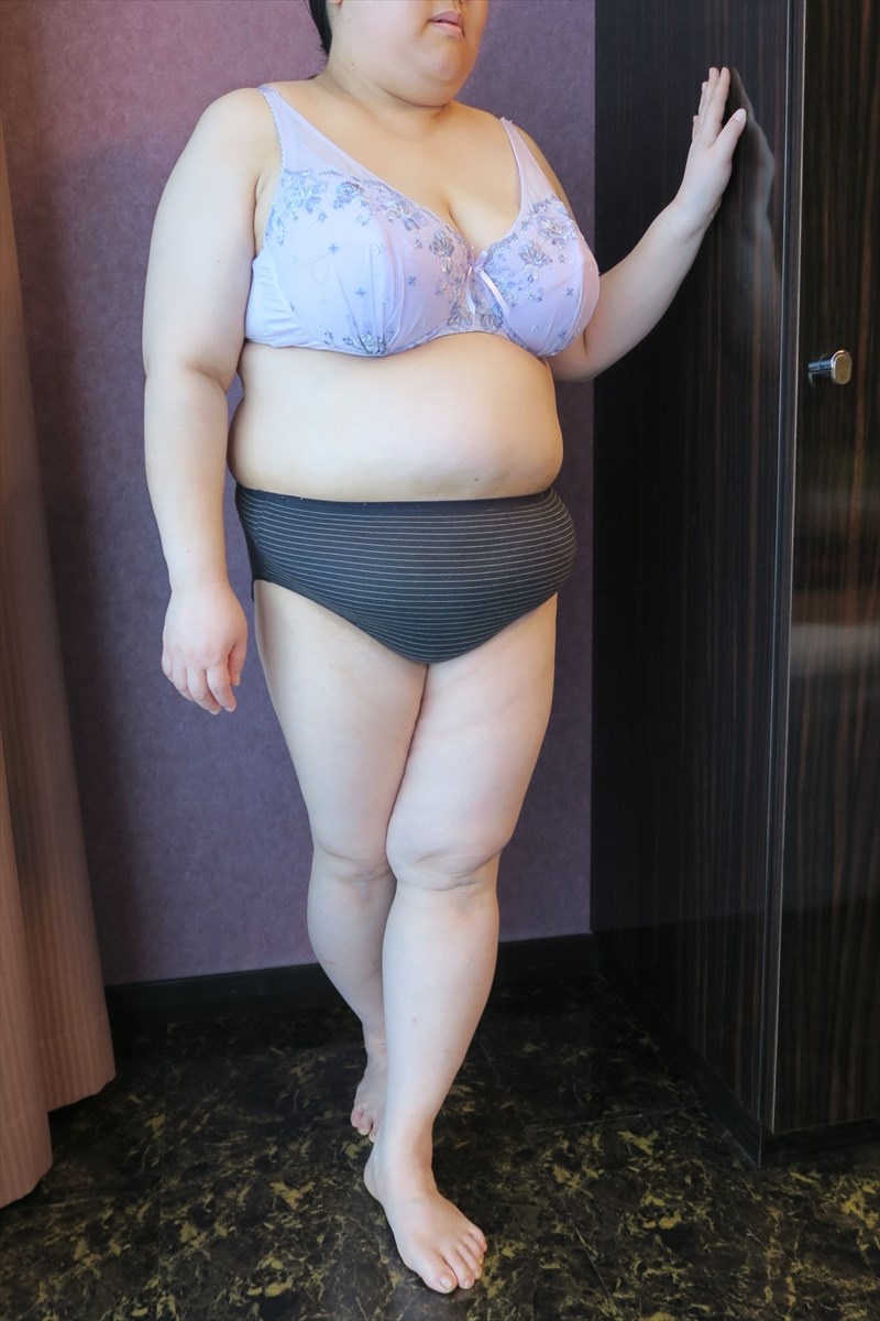 四十路の激ポチャ熟女の身体の画像その2