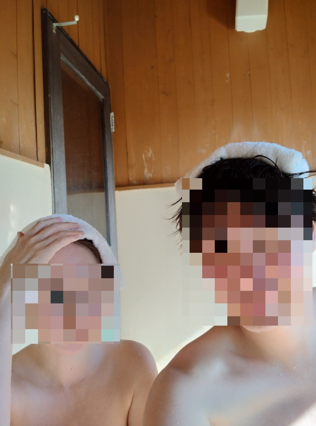 貸切風呂で彼女の身体と紅葉を。の画像その1