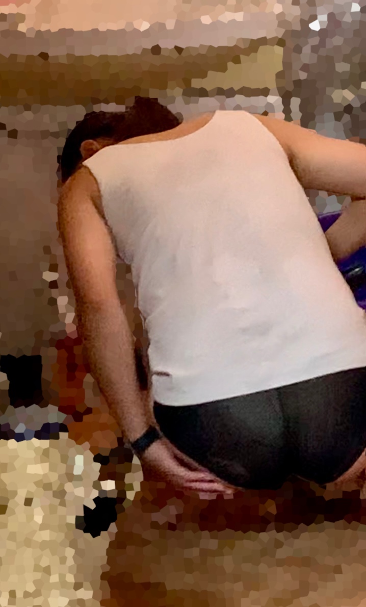 40歳パート妻の赤と黒との画像その3