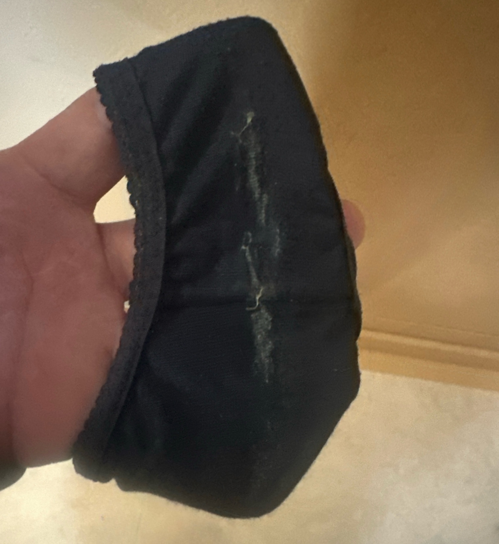 ママの汚れ下着の画像その3