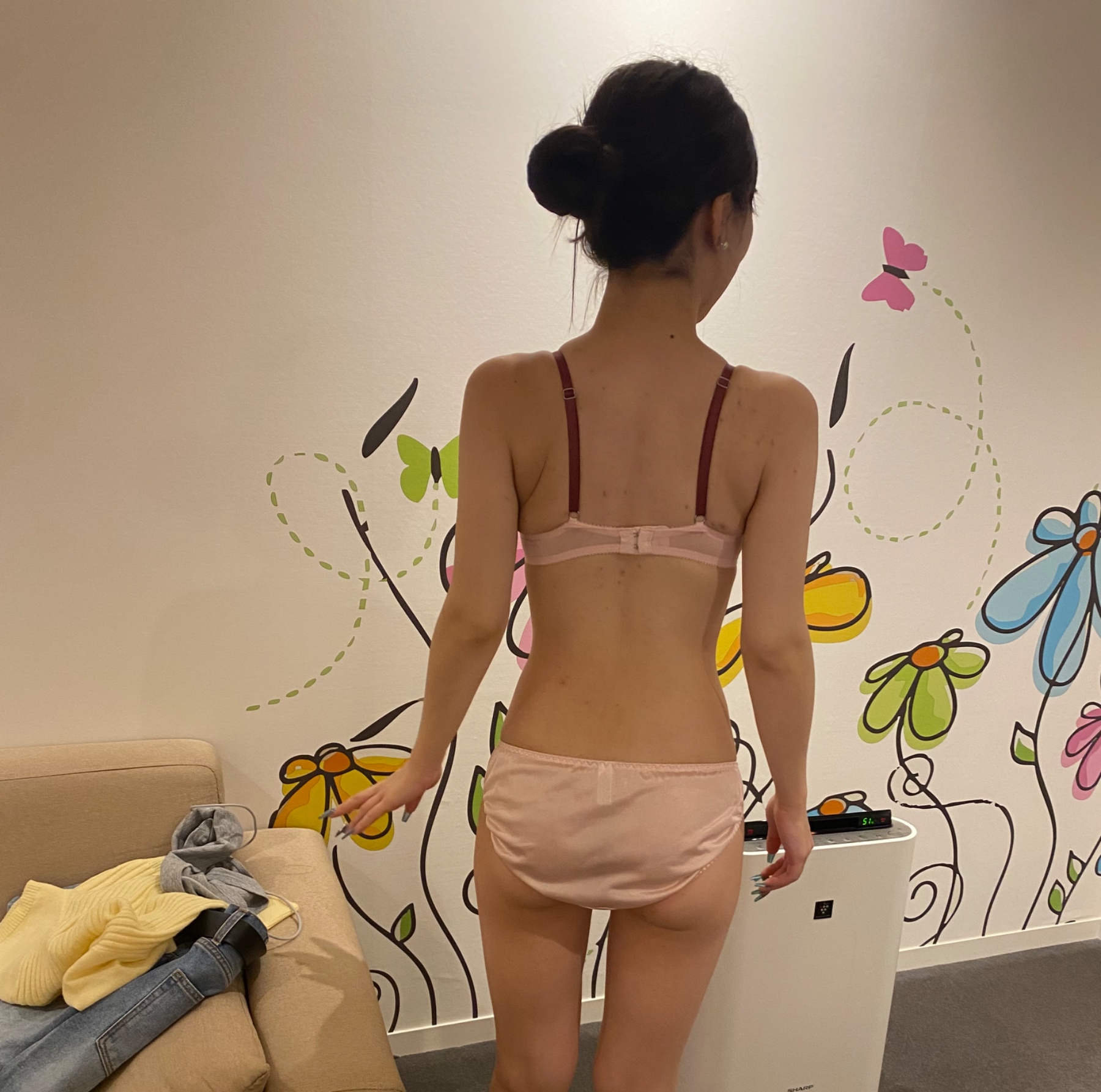 若いセフレ3号の裸②の画像その4