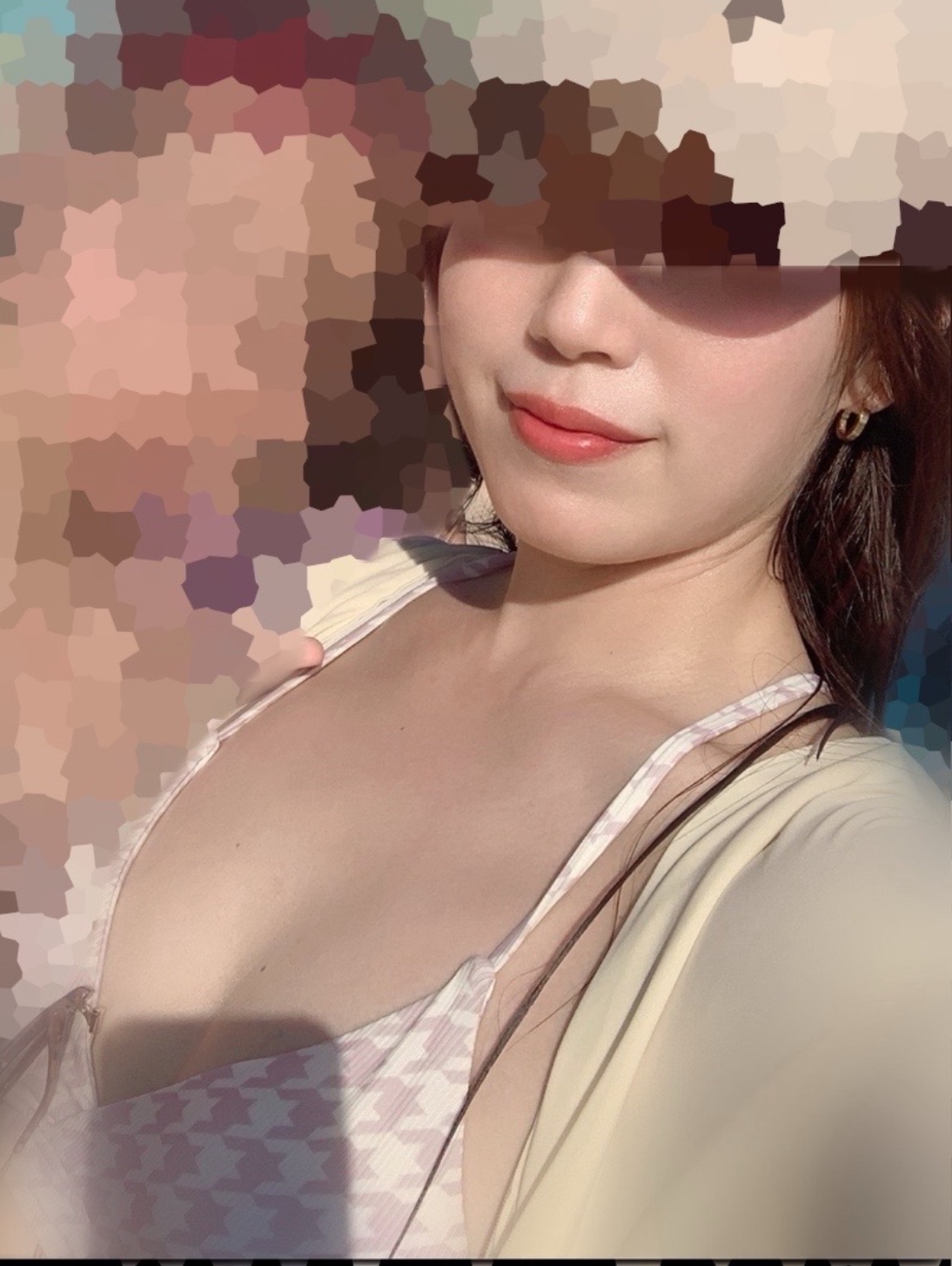 美人妻の全裸を見て下さい。の画像その1