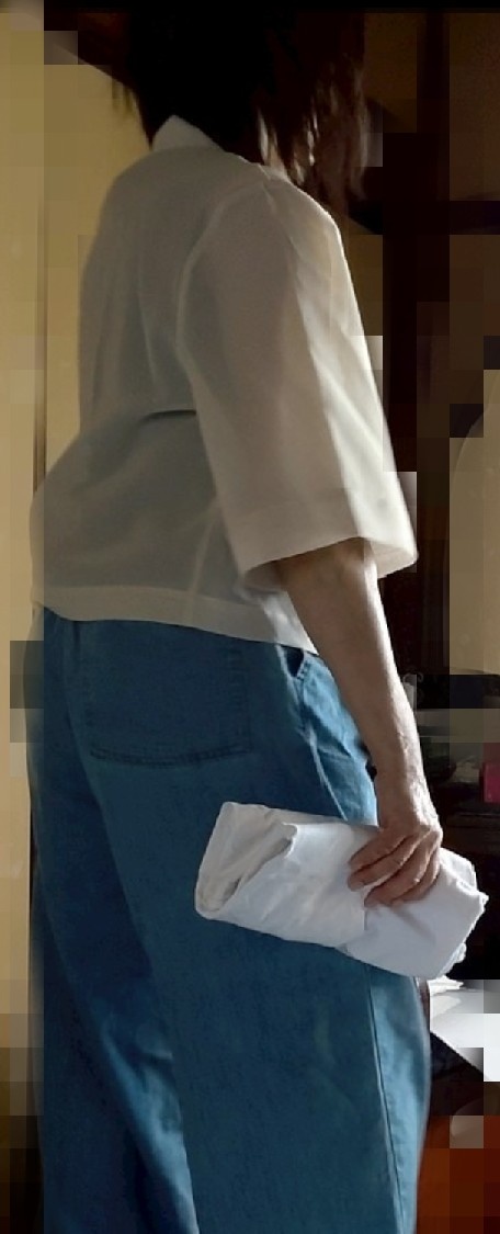 おばさんの下着姿の画像その1