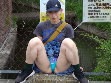 初めてのサルートでチラリ