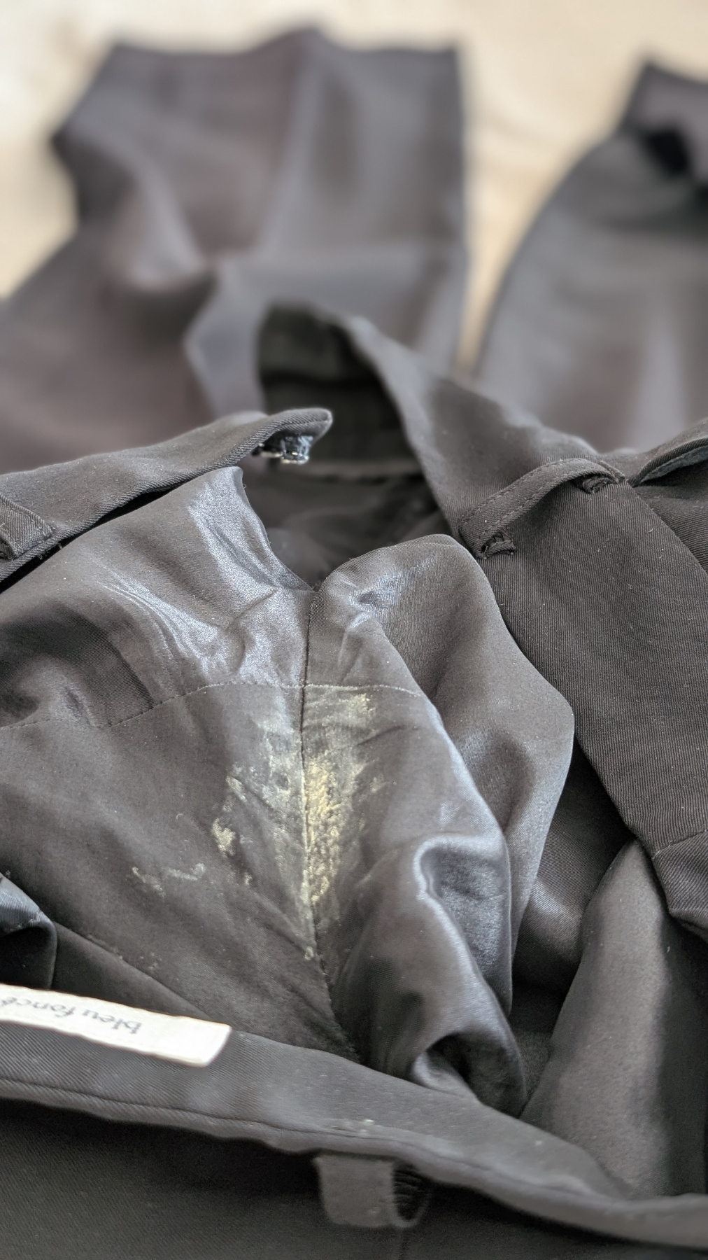 新調ブラで出かけた妻の画像その4