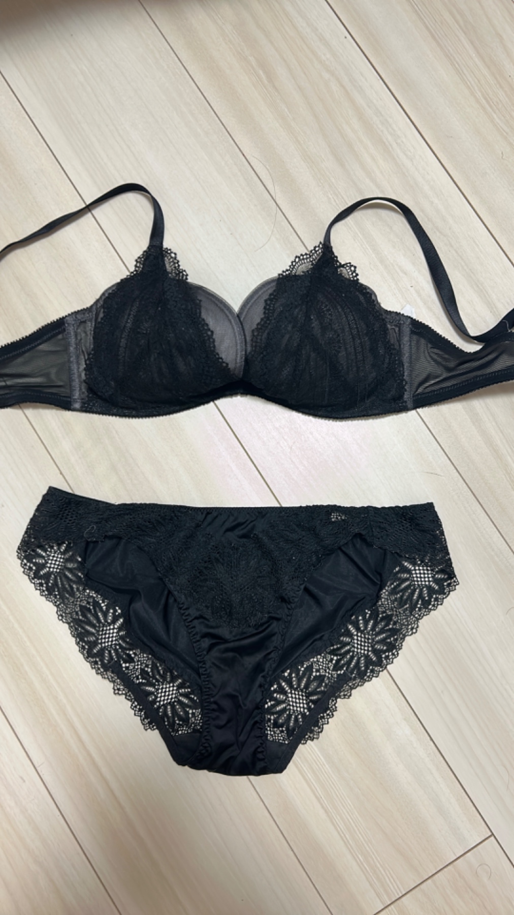 看護師妻パンティの画像その2