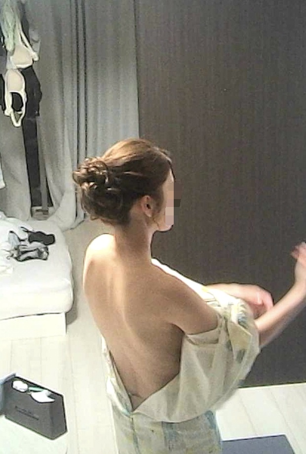 お着替えの画像その2