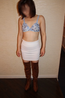 ニーハイブーツでエロ遊び