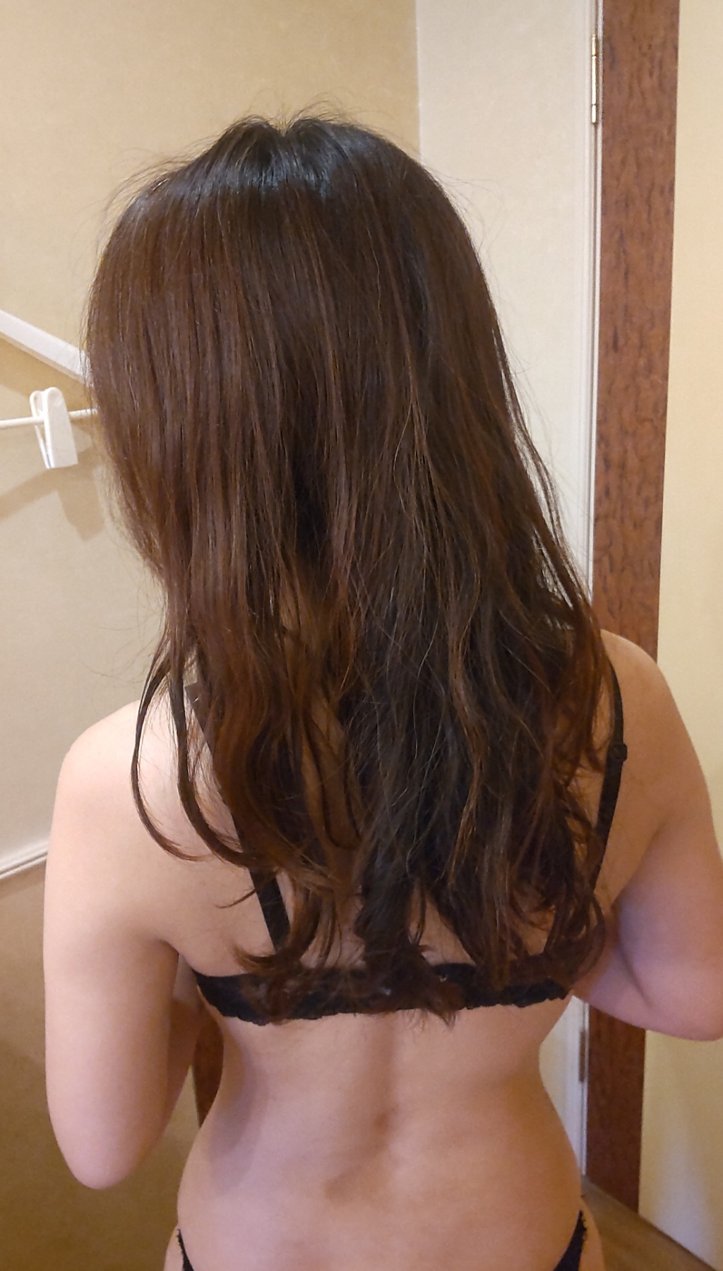 妻の下着姿で抜いて欲しいの画像その2