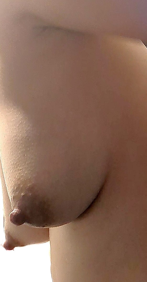 妻のおっぱいの画像その2