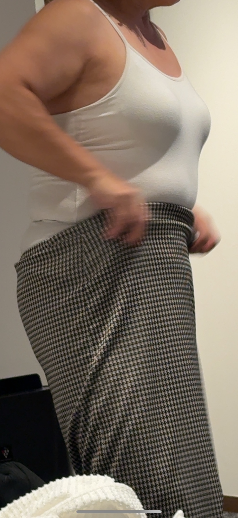 お着替え　ガードル履くの？の画像その4