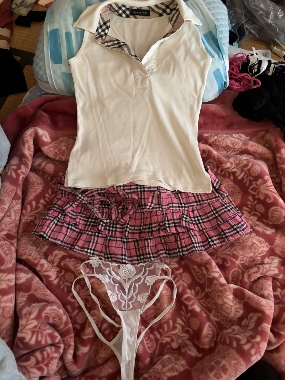 妻がセックスする時の下着です