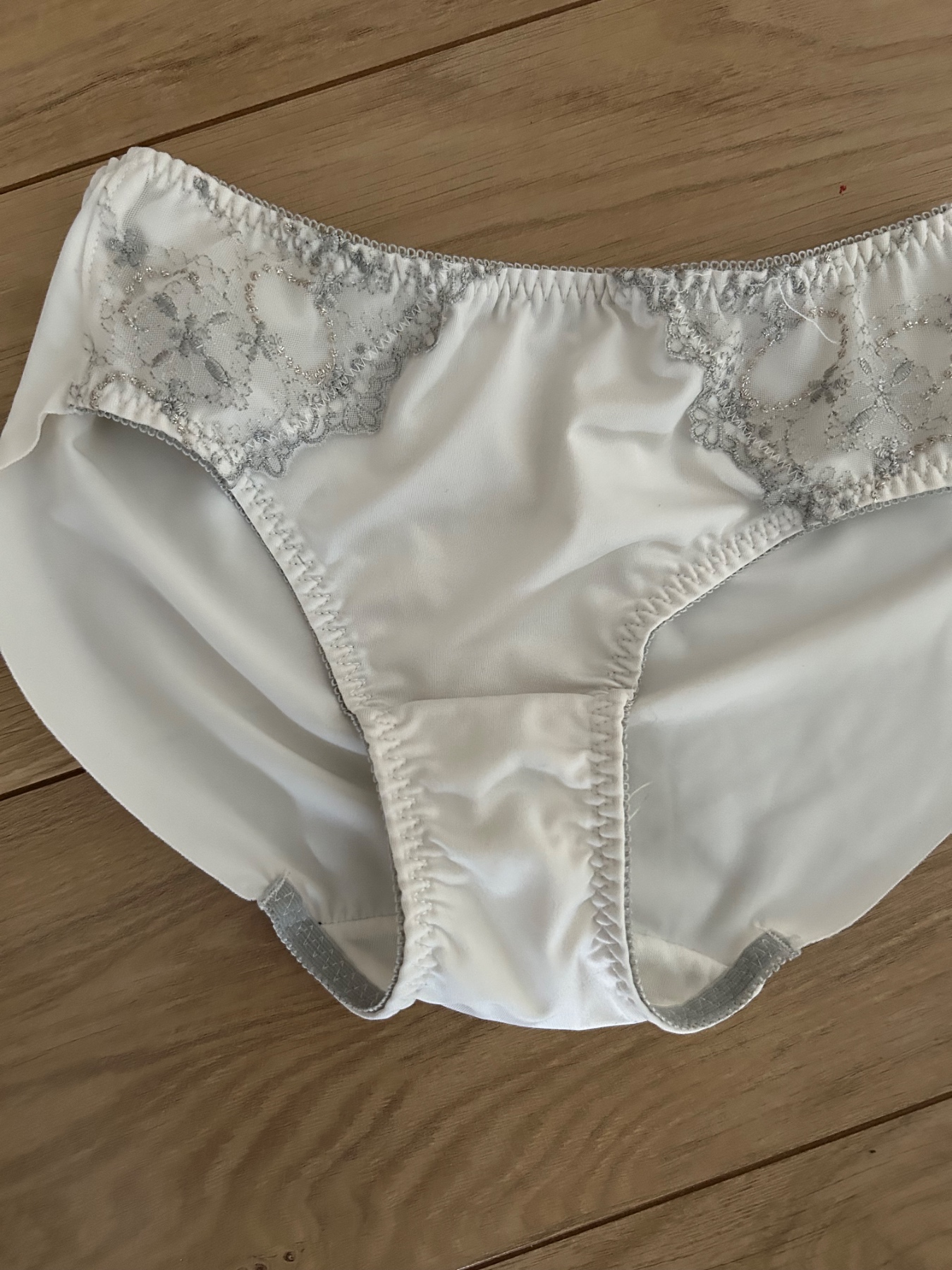 妻の唯一の勝負パンツ！？の画像その1