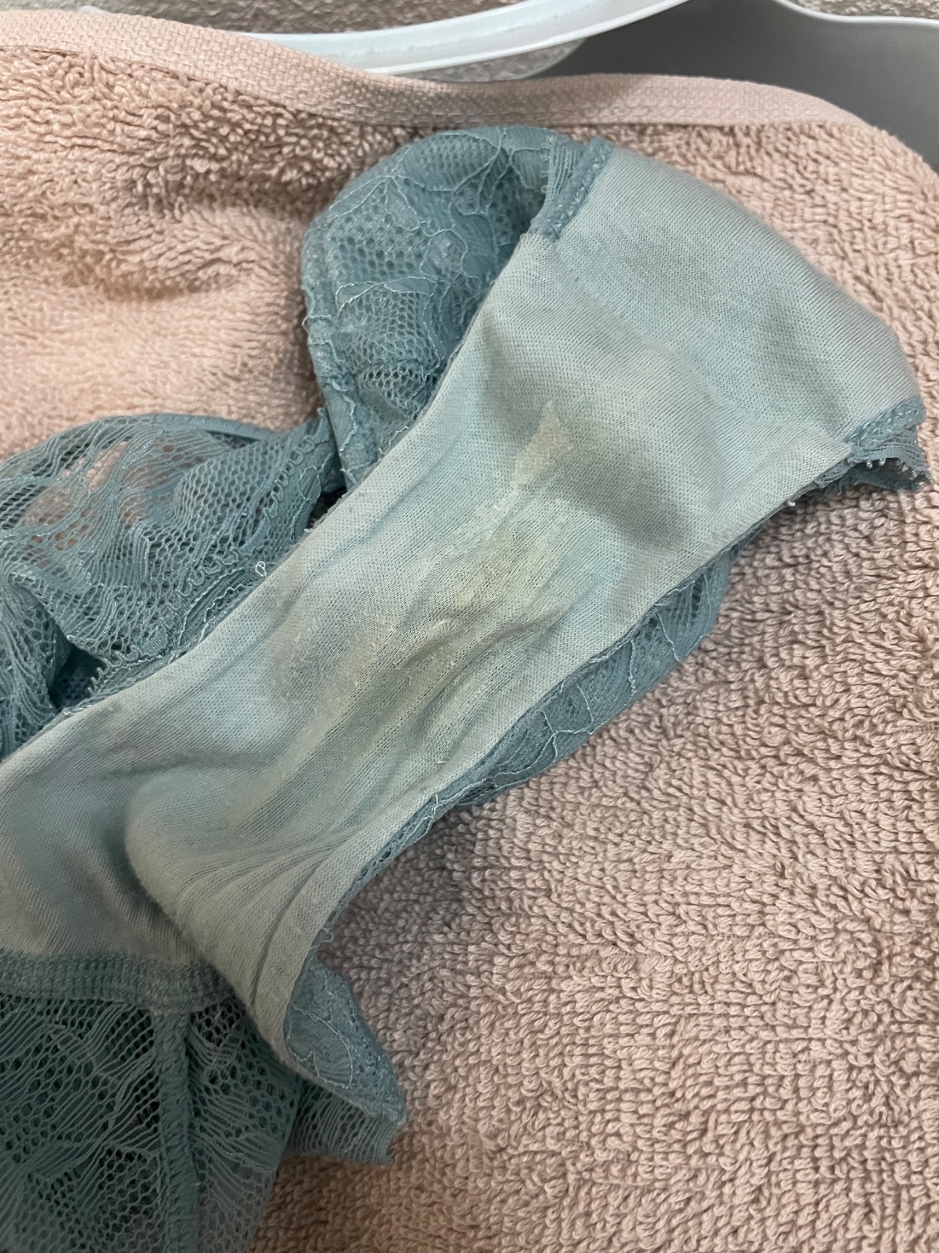 嫁ちゃんの下着の画像その3