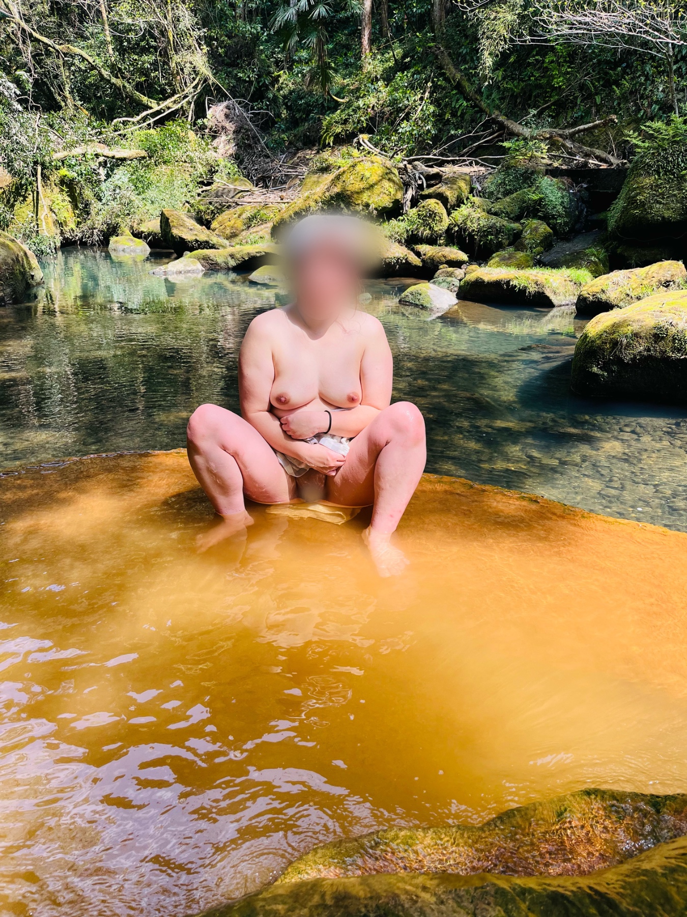 野湯で②の画像その1