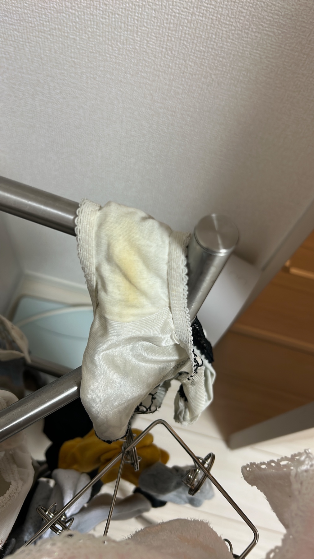 黄ばみパンティの画像その3