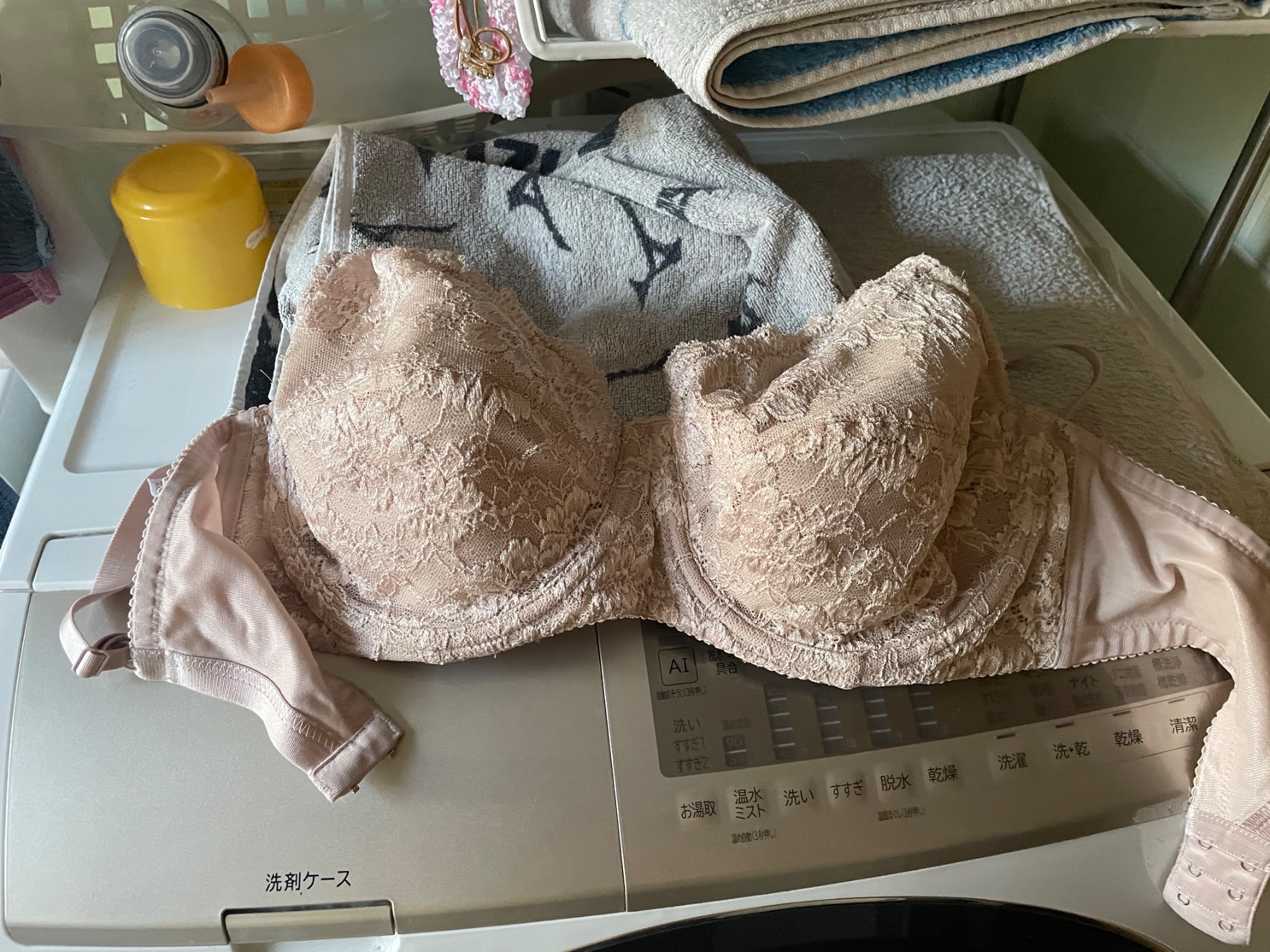 巨乳妻の画像その3