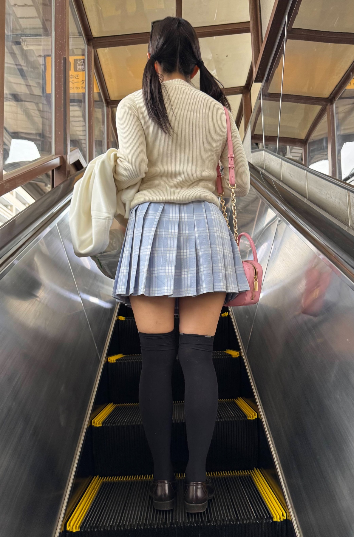 ガーリーな彼女②の画像その1