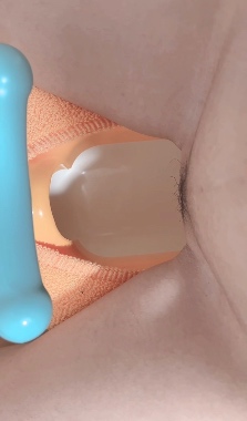 おまるでおしっこ彼女