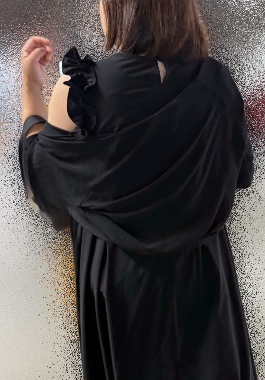 美容院の妻と他人