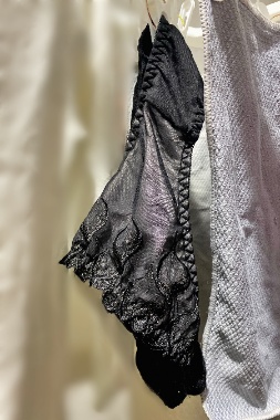 出してしまいました…