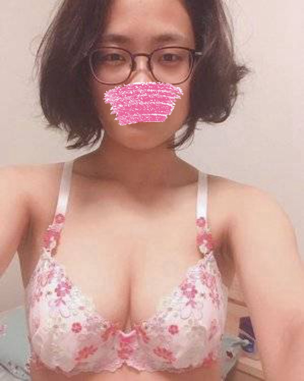 眼鏡女子の画像その1