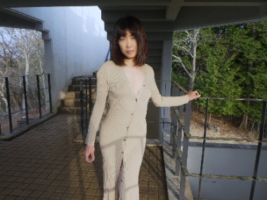 ノーブラカーディガン