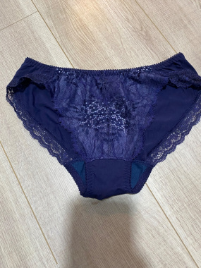 妻の汚パンティ