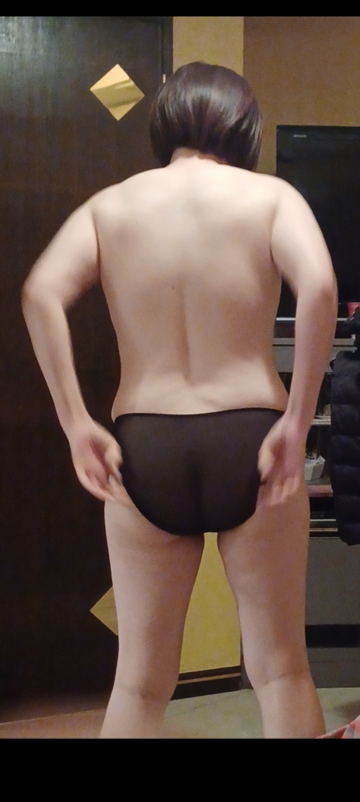 人妻さんの尻の画像その1