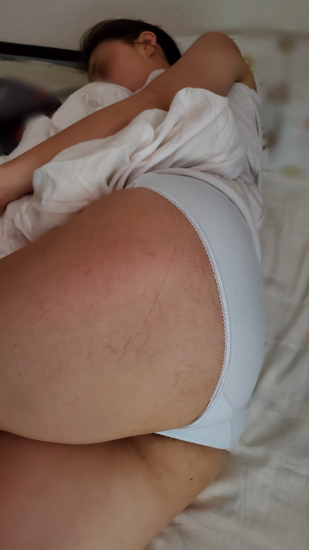 食い込みの画像その3