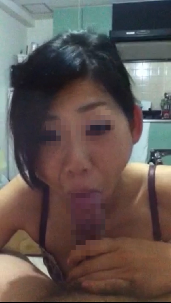 妻のフェラチオの画像その4