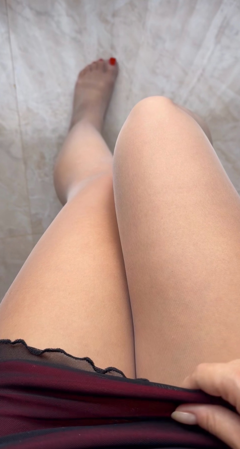 妻の脚の画像その1