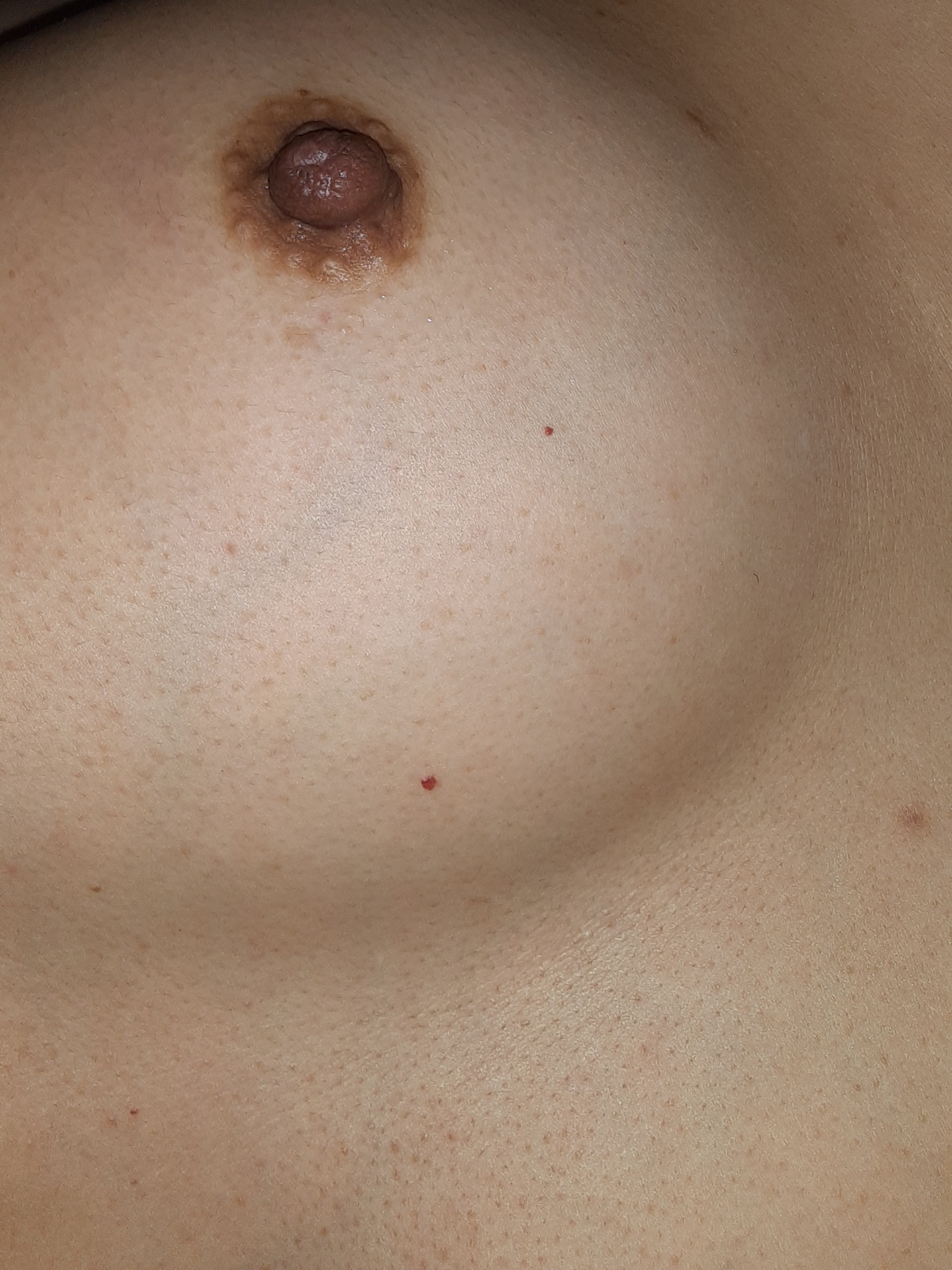 職場の人妻の画像その3