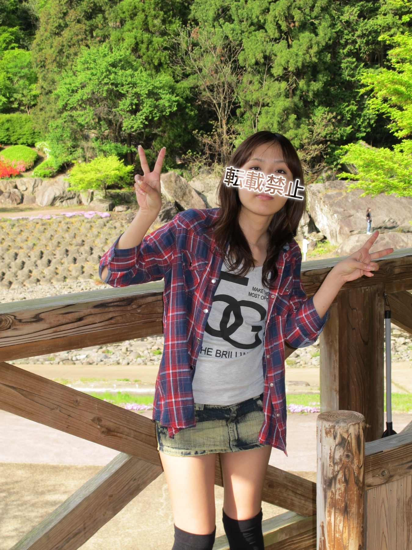 NPNBミニスカ散歩の画像その1