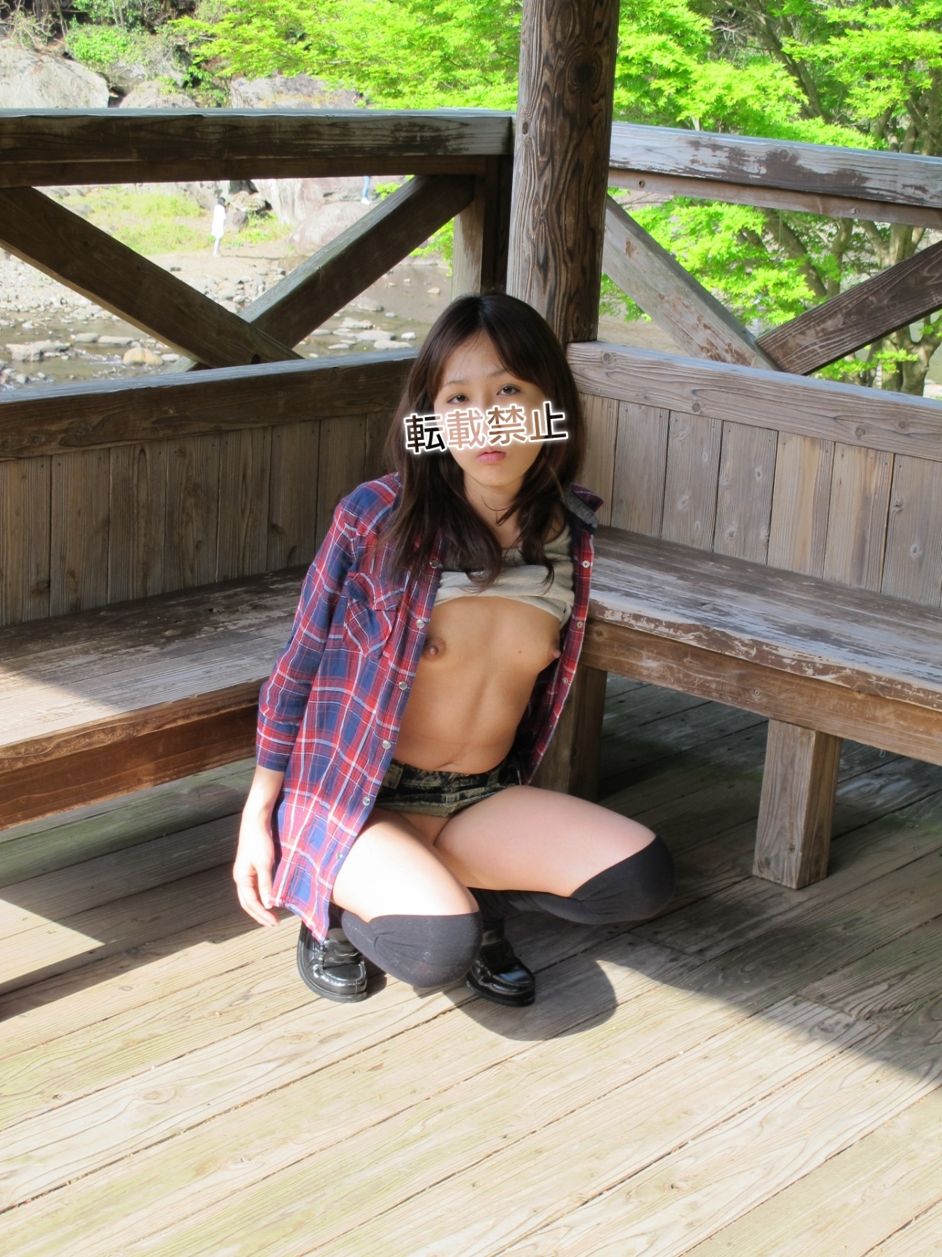 NPNBミニスカ散歩の画像その2