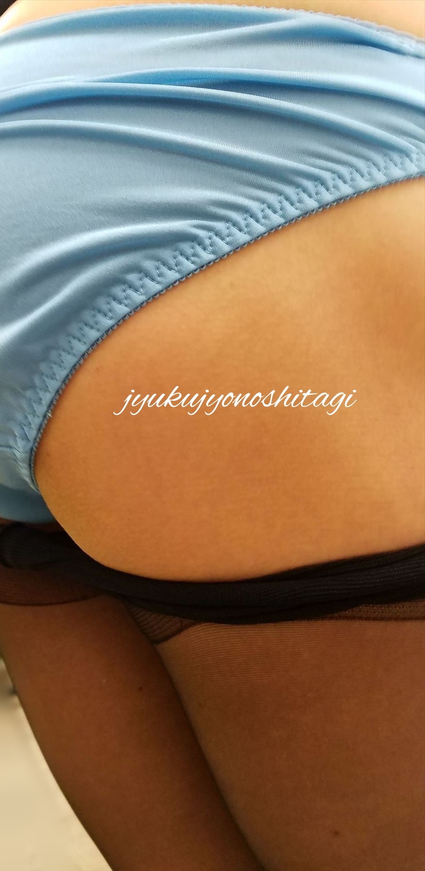 人妻の下着姿の画像その5