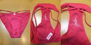 会社で制服に着替えるのに